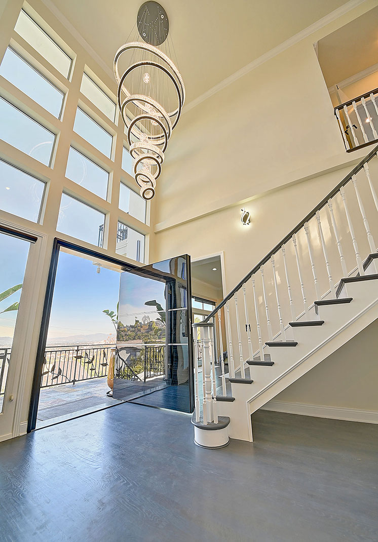 Luxury House in Bel Air